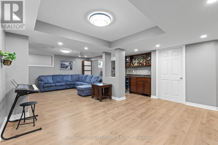 28618074/372-antigonish-avenue/springridgeeast-village/ottawa/ontario/K4A0T9_35