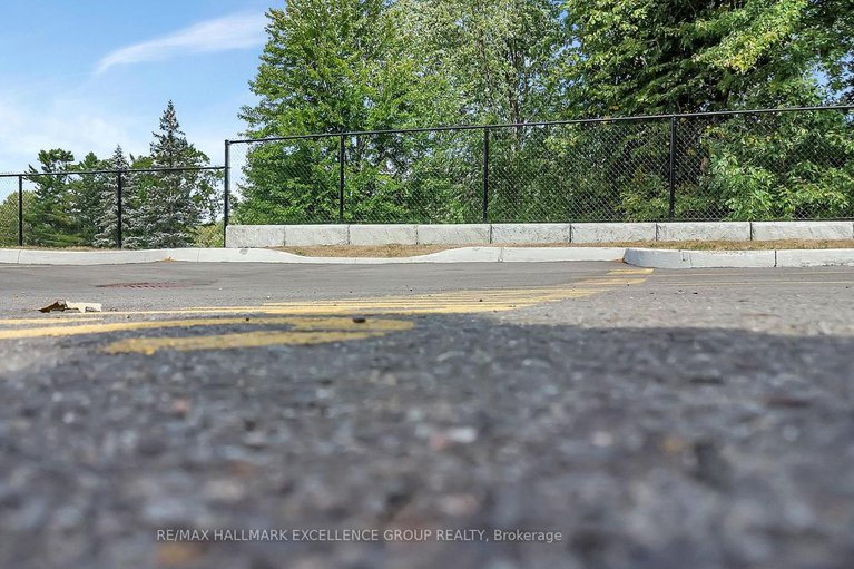 28846165/707-360-montee-outaouais-road/town-of-rockland/clarence-rockland/ontario/K4K0N3_42