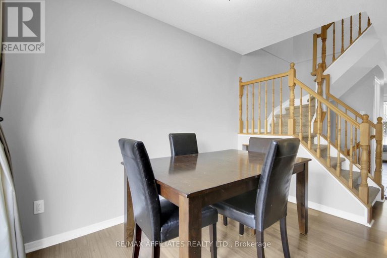 28860482/74-markland-crescent/barrhaven-east/ottawa/ontario/K2G5Z6_12
