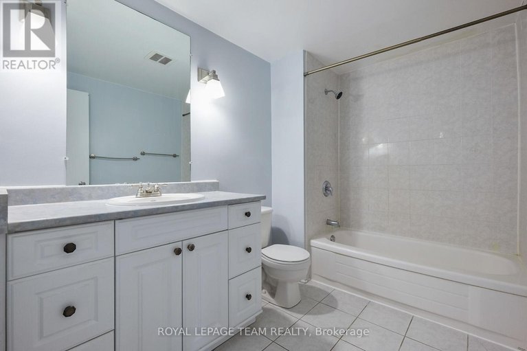 29658569/43-3205-uplands-drive-ne/hunt-club/ottawa/ontario/K1V9T3_21