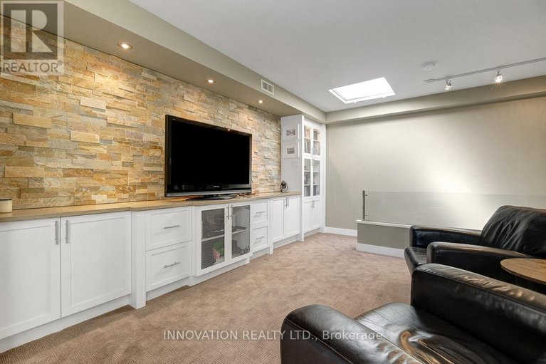 28875882/2c-150-waverley-street/ottawa-centregolden-triangle/ottawa/ontario/K2P0V4_25