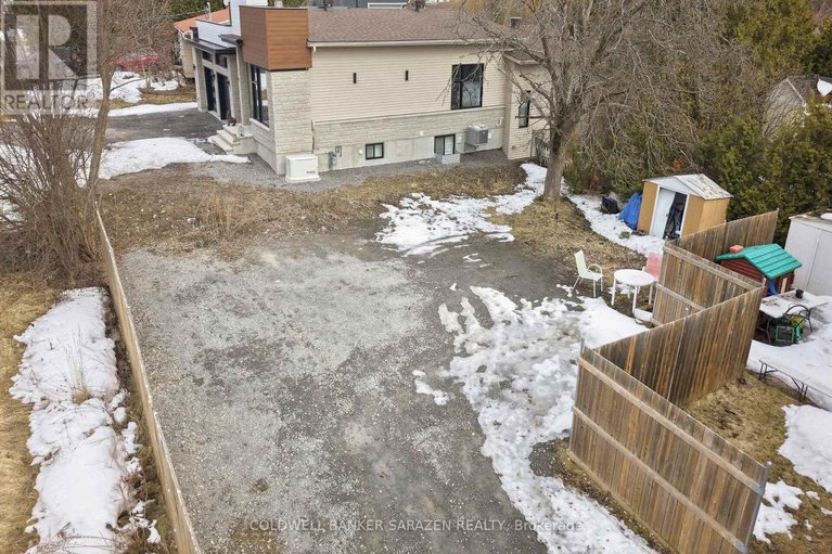 29554876/911-blair-road/cardinal-heights/ottawa/ontario/K1J7M8_35