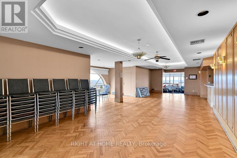 29140555/1703-2759-carousel-crescent/emerald-woodssawmill-creek/ottawa/ontario/K1T2N5_28