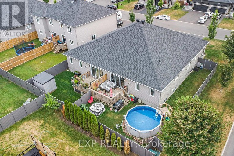 28752697/701-azure-street/russell-twp/russell/ontario/K4R0E5_32
