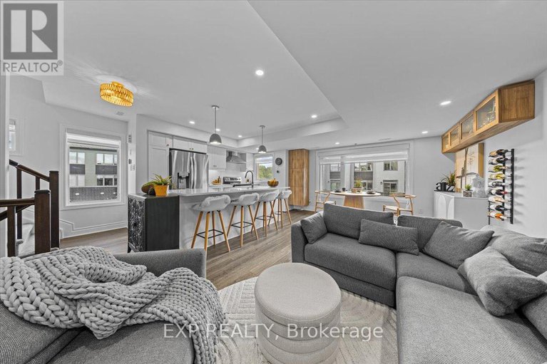 28648358/615-makwa-private/cfb-rockcliffe-and-area/ottawa/ontario/K1K5A4_15