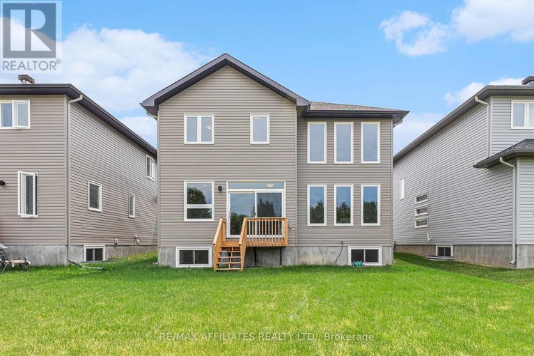28561042/137-seabert-drive/arnprior/arnprior/ontario/K7S0K1_25