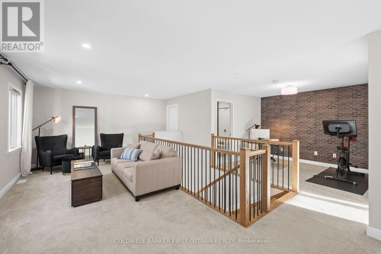 29377971/54-stanhope-court/stonebridge/ottawa/ontario/K2J6S2_23