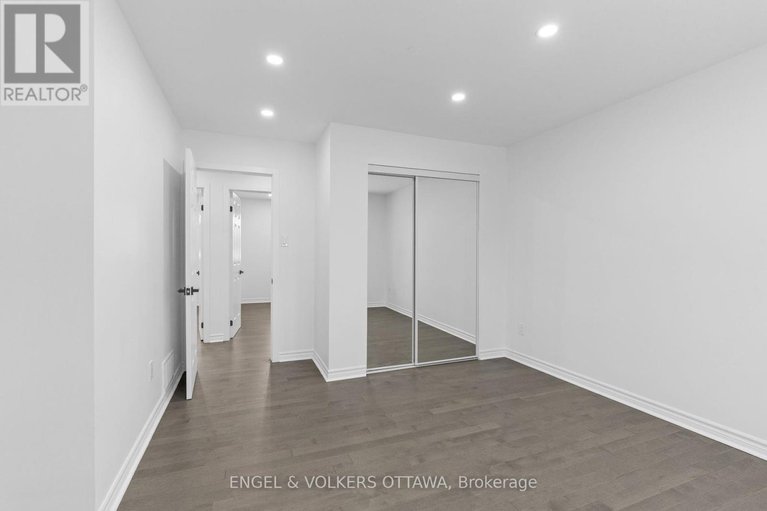 28332418/1375-trebla-way/greely/ottawa/ontario/K4P1E4_23