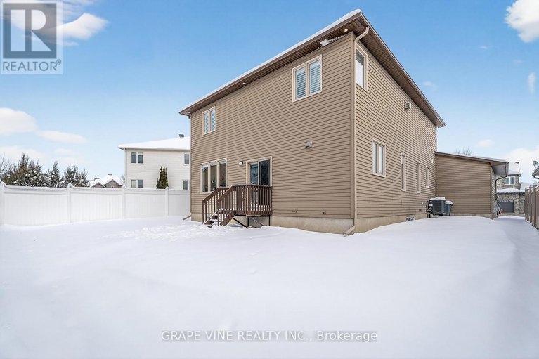 29232916/422-mercury-street/town-of-rockland/clarence-rockland/ontario/K4K0G8_23