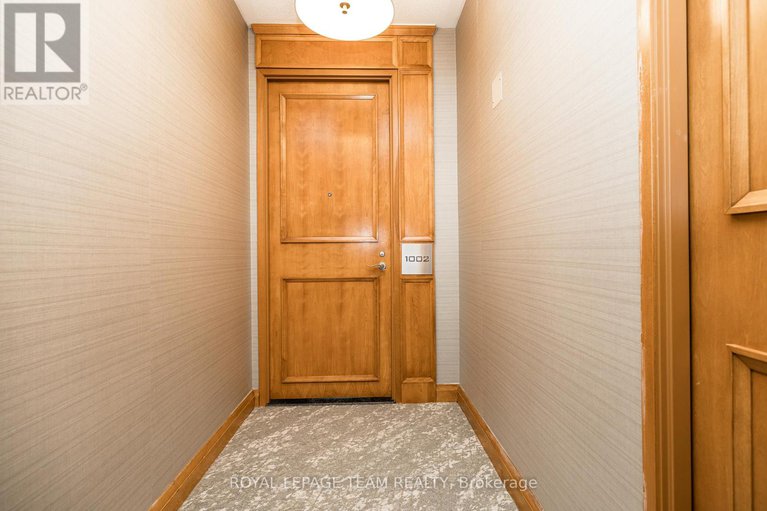 29381362/1002-38-metropole-private/westboro-north/ottawa/ontario/K1Z1E9_4