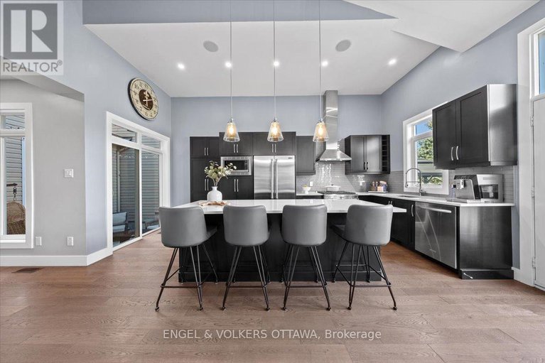 28956105/1003-markwick-crescent/notting-hillsummerside/ottawa/ontario/K4A4X5_11