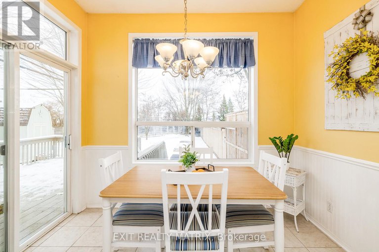 29134318/125-whalings-circle-n/stittsville-central/ottawa/ontario/K2S1S4_21