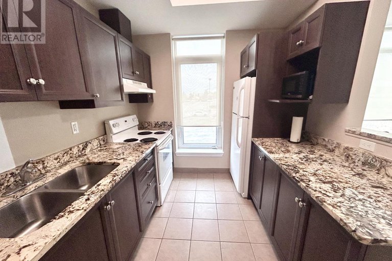 29430009/201-100-roger-guindon-avenue/riverview-park/ottawa/ontario/K1G3Z7_6