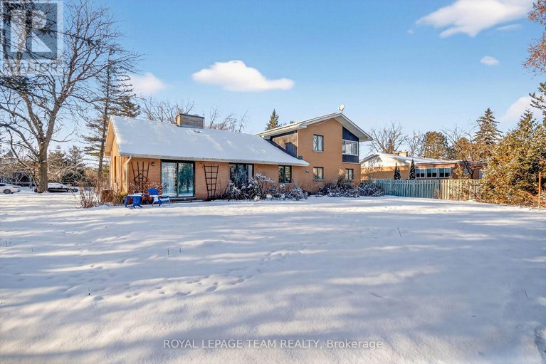 29176701/7-little-road/riverside-southgloucester-glen/ottawa/ontario/K1V1H5_41