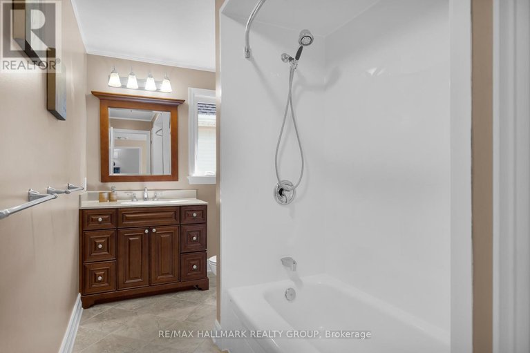 29635215/46-beddington-avenue/cedargrovefraserdale/ottawa/ontario/K2J3N3_34