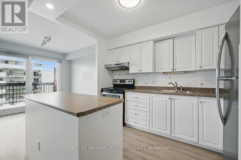 28479507/1804-158-mcarthur-avenue/vanier/ottawa/ontario/K1L8E7_9