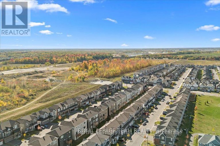 29143792/426-epoch-street/half-moon-bay/ottawa/ontario/K2J6X7_33