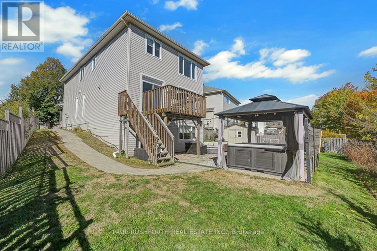 28997759/139-baroness-drive/barrhaven-east/ottawa/ontario/K2G6Z2_40