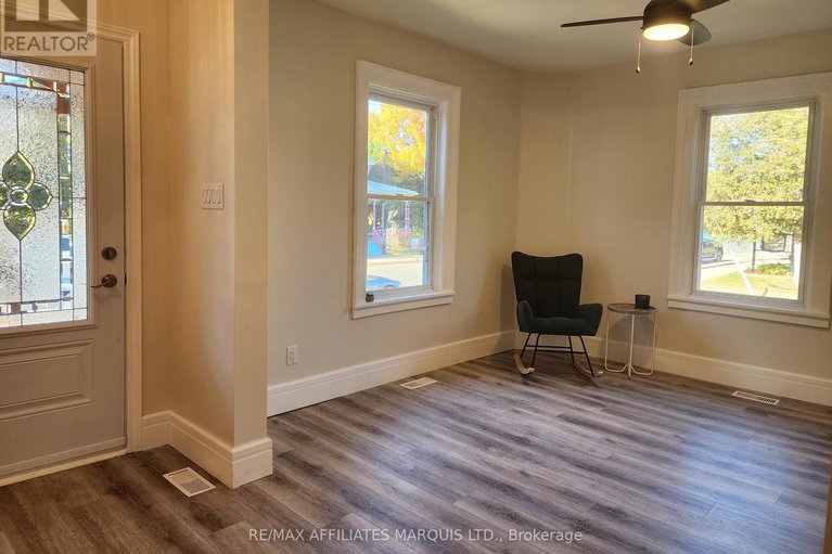 28979025/12-oak-street/lancaster/south-glengarry/ontario/K0C1N0_7