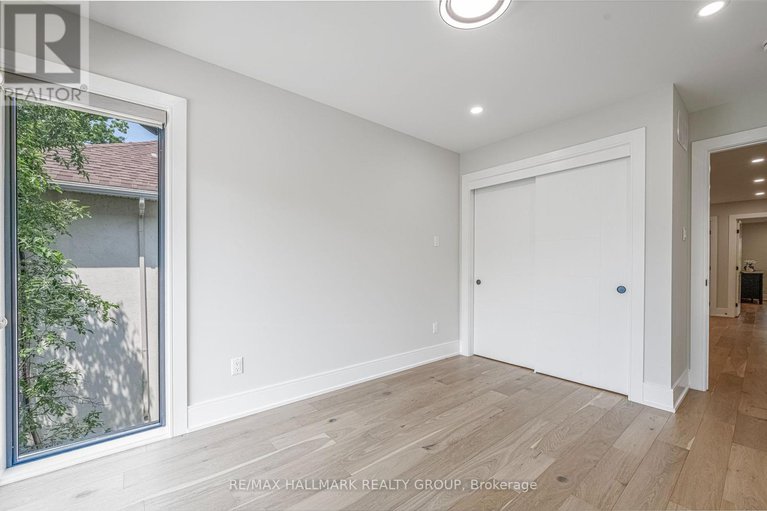 28469125/185-carleton-avenue/ottawa-westtunneys-pasture/ottawa/ontario/K1Y0J5_17