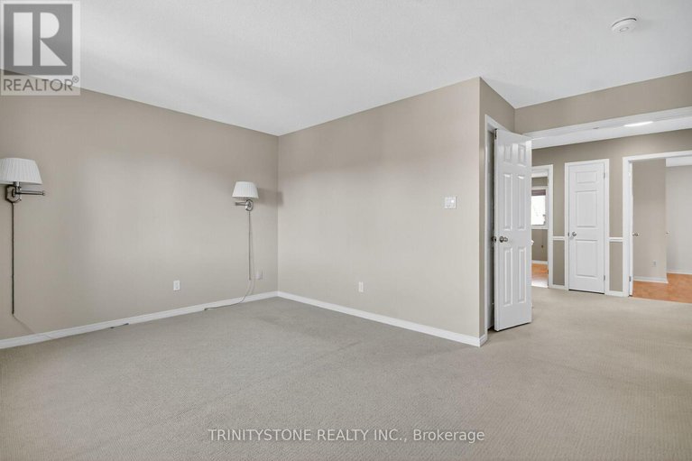 29076589/11-whalings-circle/stittsville-central/ottawa/ontario/K2S1S4_29