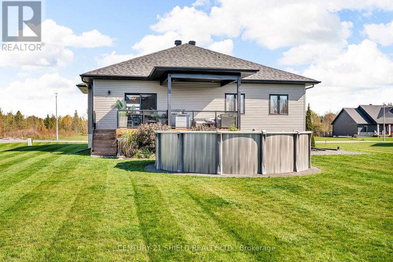 28983602/71-dale-street/long-sault/south-stormont/ontario/K0C1M0_42