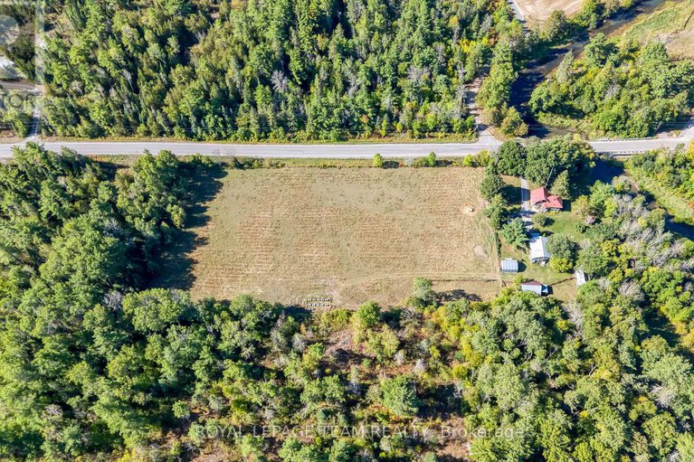 28847636/2828-con10-n/pakenham/mississippi-mills/ontario/K0A2X0_38