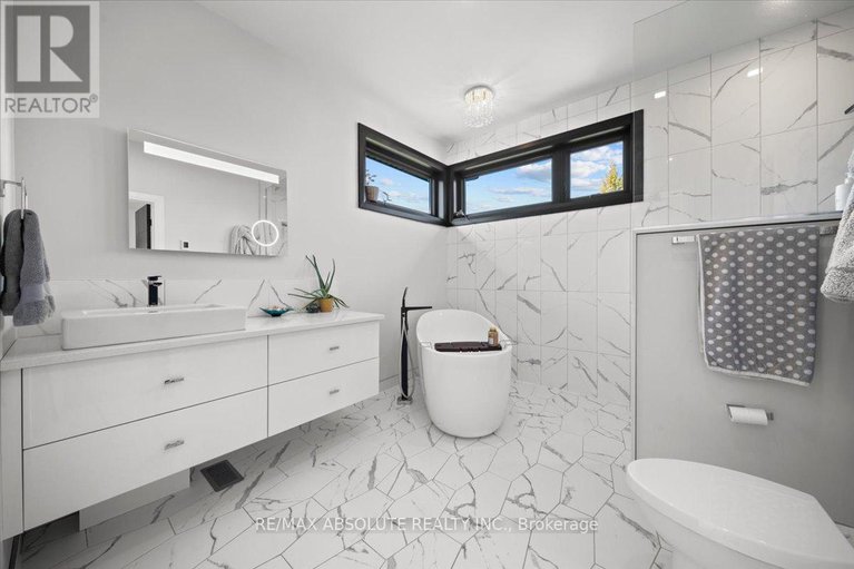 29090559/131-cherryhill-drive/huntley-ward-south-east/ottawa/ontario/K0A1L0_38