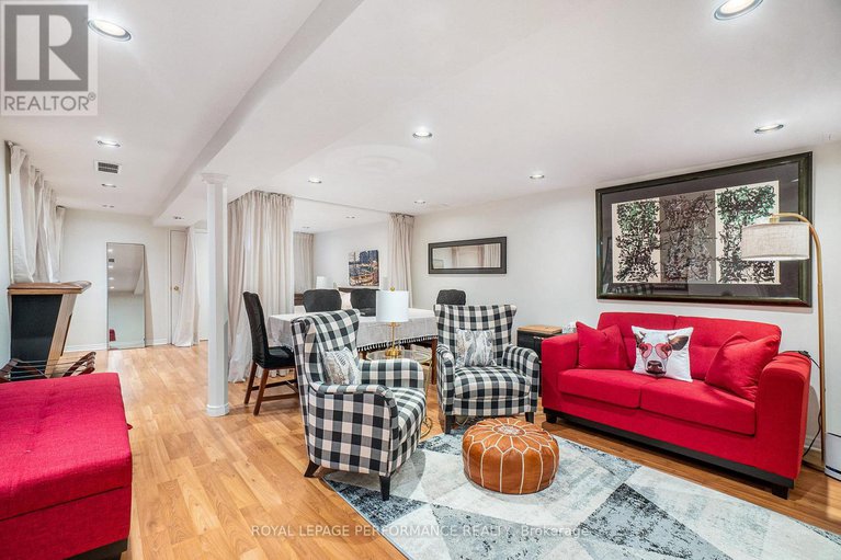 28747368/14-riverbrook-road/arlington-woods/ottawa/ontario/K2H7W6_40