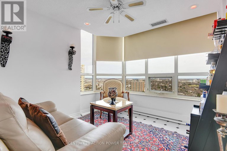 28244386/ph2804-1510-riverside-drive/riverview-park/ottawa/ontario/K1G4X5_15