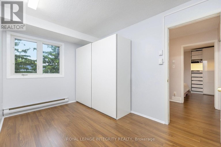 29543637/142-salter-crescent/beaverbrook/ottawa/ontario/K2K1Y8_26