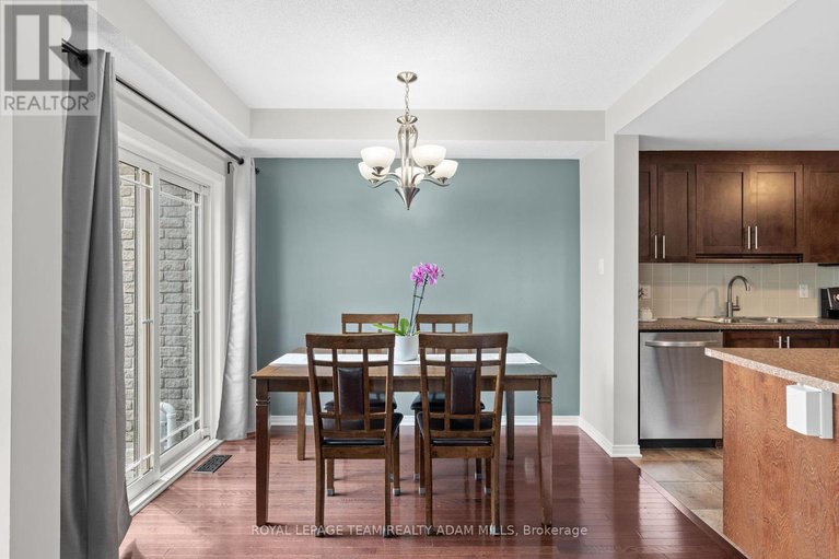 28591916/1543-carronbridge-circle/emerald-meadowstrailwest/ottawa/ontario/K2M0G8_20
