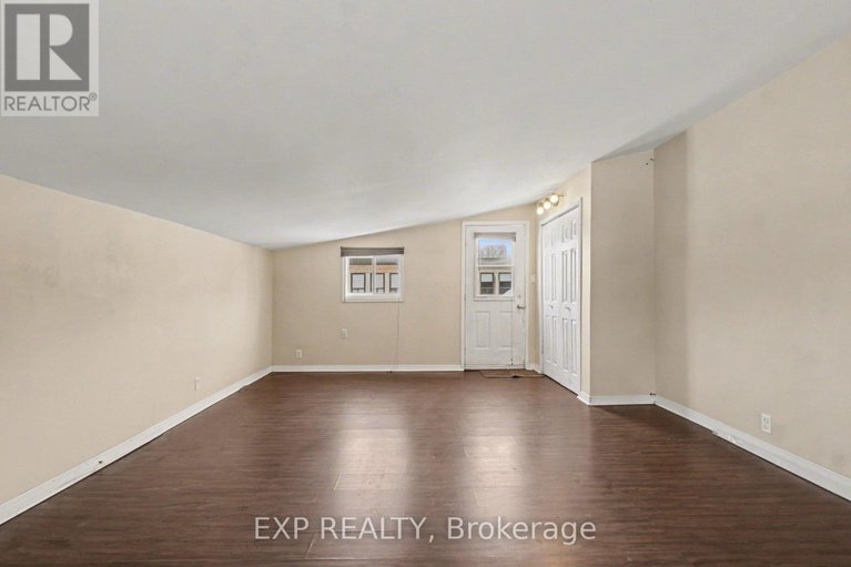 29426651/21-fourth-street/north-stormont-finch-twp/north-stormont/ontario/K0A1R0_8