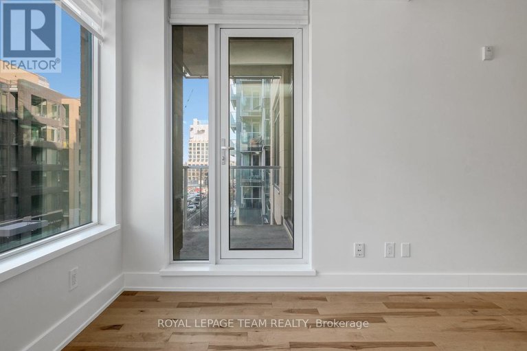 29161779/309-108-richmond-road/westborohampton-park/ottawa/ontario/K1Z0B3_17