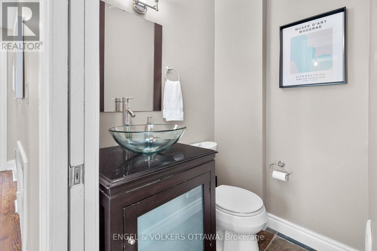 28762305/14-cameron-avenue/old-ottawa-south/ottawa/ontario/K1S0W7_17