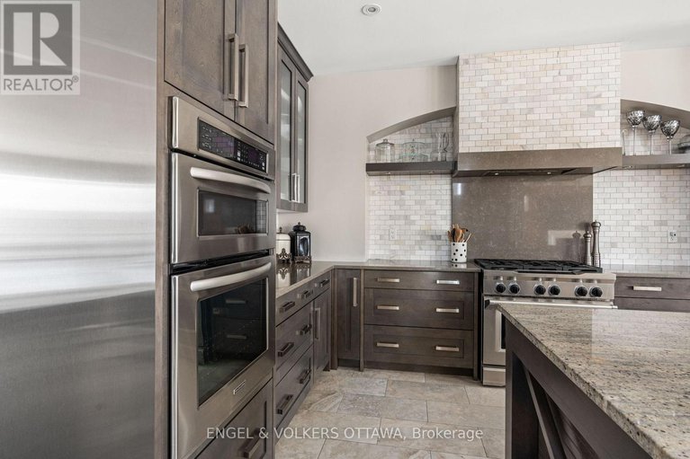 28035177/110-gray-willow-place/manotick-village-manotick-estates/ottawa/ontario/K4M0B3_18
