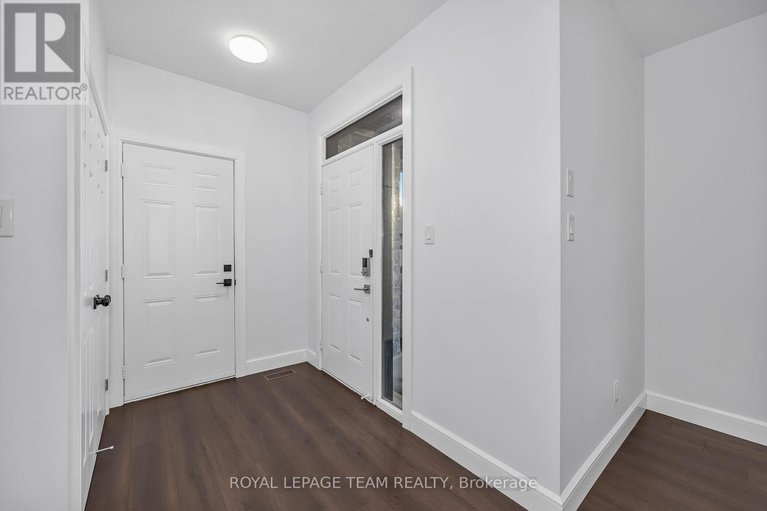 29590571/28-magnolia-way/north-grenville-twp-kemptville-south/north-grenville/ontario/K0G1J0_6