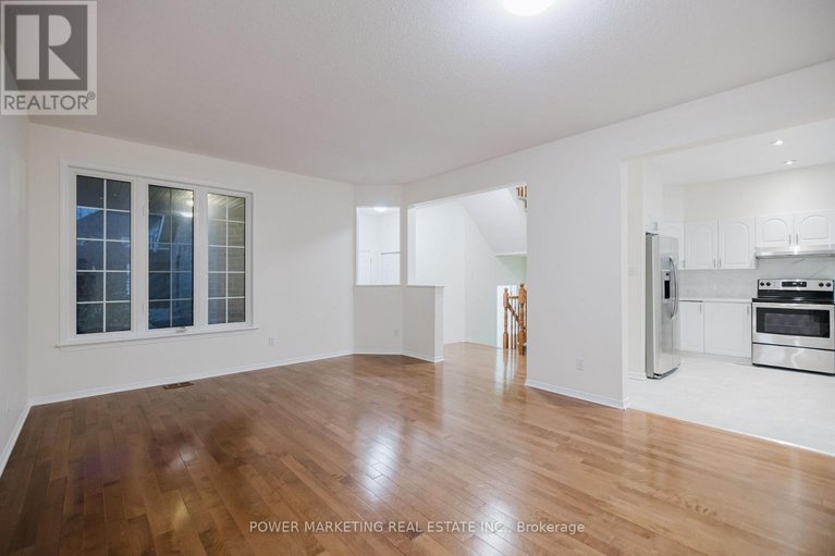 29074509/318-rustic-hills-crescent/springridgeeast-village/ottawa/ontario/K4A5A8_8