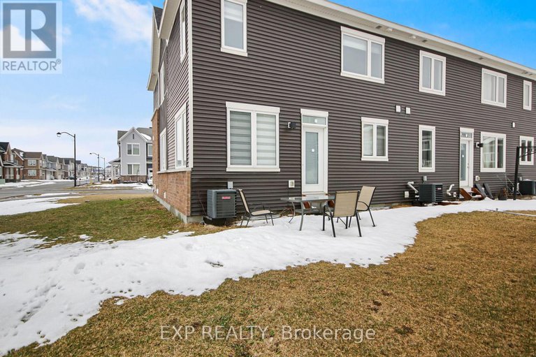 28428548/2021-elevation-road/half-moon-bay/ottawa/ontario/K2J6W6_44