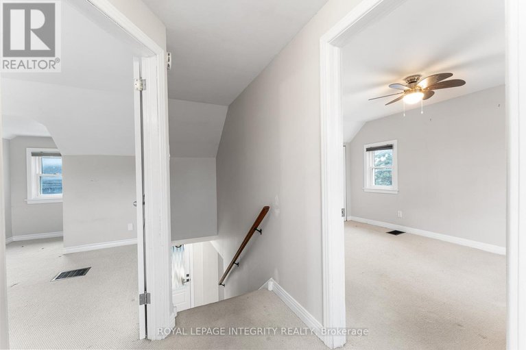 29151000/166-prince-albert-street/overbrookcastle-heights/ottawa/ontario/K1K2A1_14