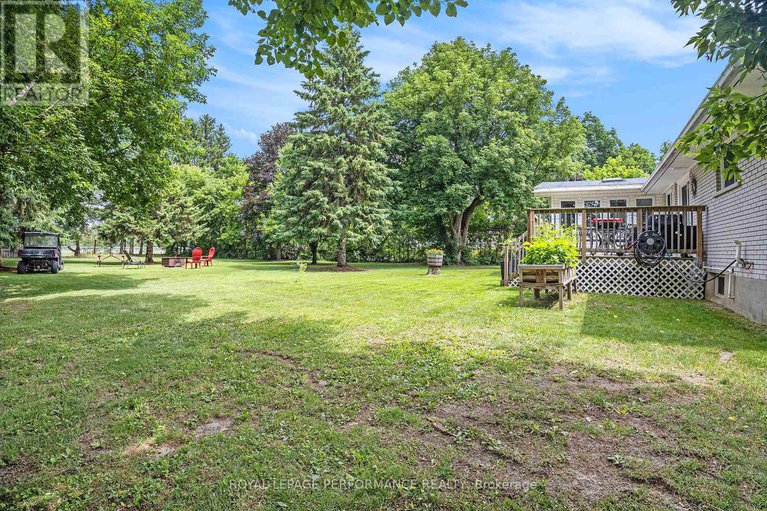 28638253/15-fair-street/maxville/north-glengarry/ontario/K0C1T0_28