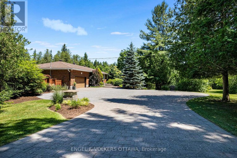 28905390/656-spruce-ridge-road/huntley-ward-south-west/ottawa/ontario/K0A1L0_46