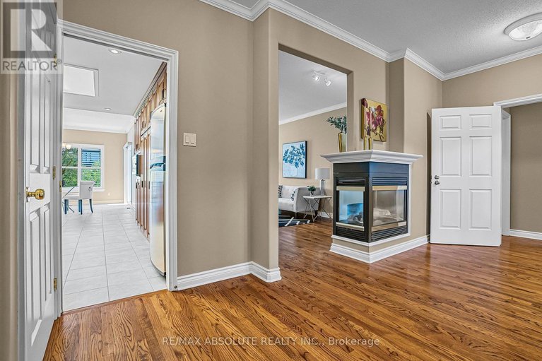 29034266/1513-apeldoorn-avenue/carleton-heights/ottawa/ontario/K2C1V2_7