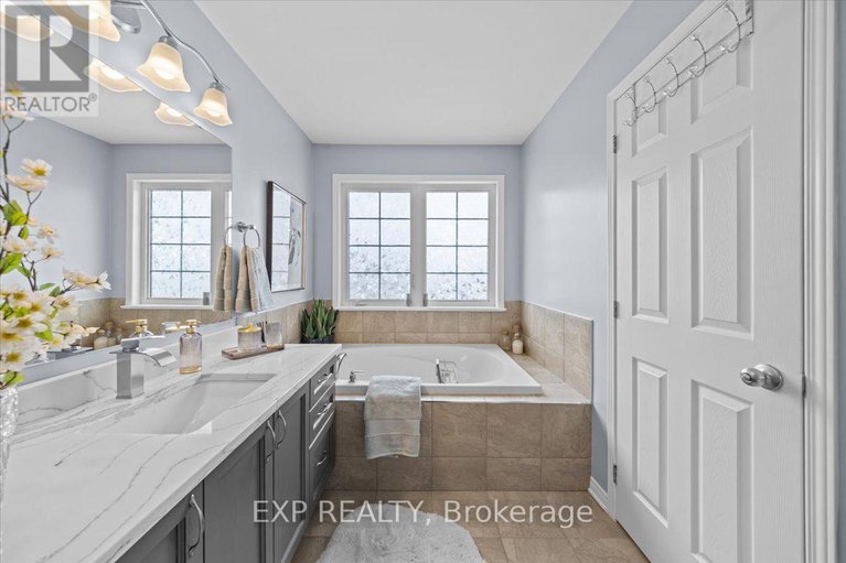 29401598/589-pepperville-crescent/emerald-meadowstrailwest/ottawa/ontario/K2M0E7_28