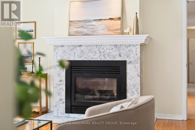 29431777/2349-brennan-park-drive/cumberland-west/ottawa/ontario/K4C1H6_11