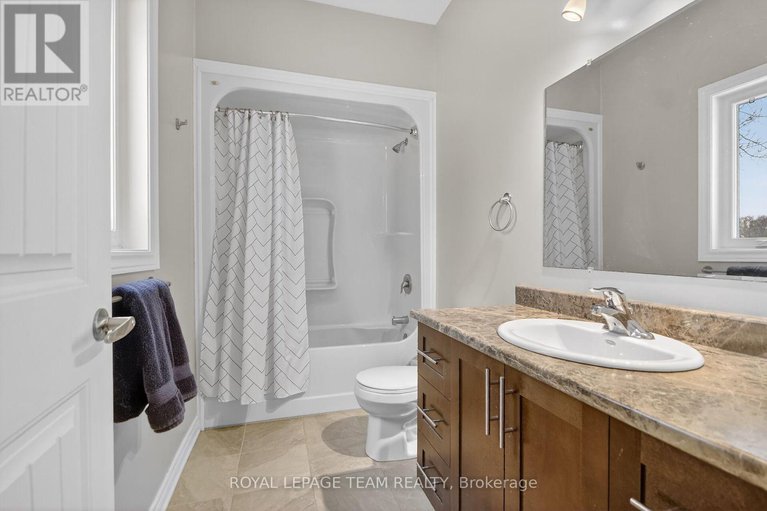 29401589/286-dean-ridge-road/drummond-n-elmsley-drummond-twp/drummondnorth-elmsley/ontario/K7C0E1_27