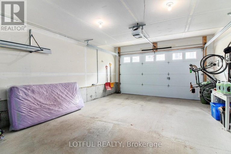 28406449/122-matador-private/carson-meadows/ottawa/ontario/K1K2V7_25