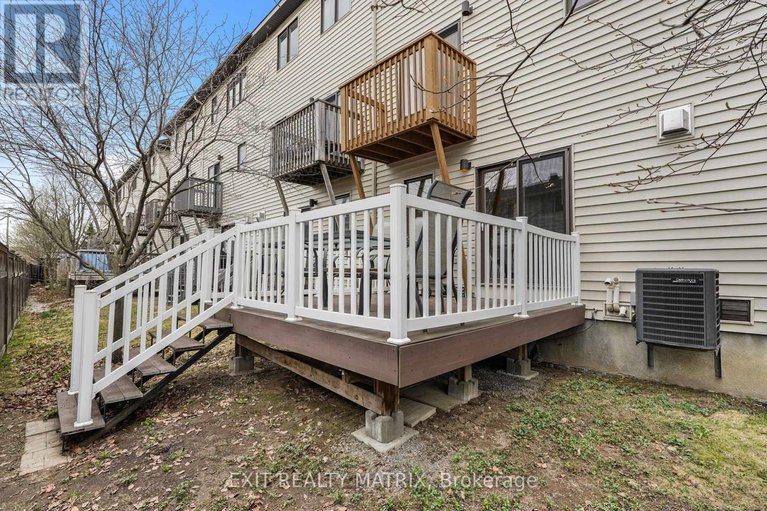 29684349/111-brilia-private/beacon-hill-south/ottawa/ontario/K1J0B7_30