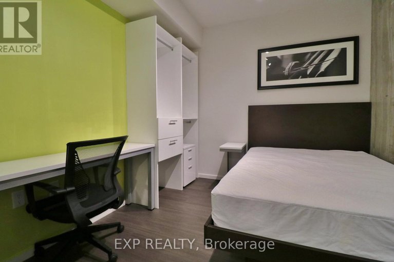 29288882/912-105-champagne-avenue-s/west-centre-town/ottawa/ontario/K1S5E5_16