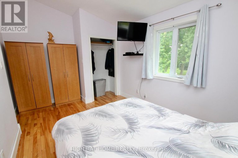 28500319/13928-connaught-road-s/north-dundas-winchester-twp/north-dundas/ontario/K0C1H0_25